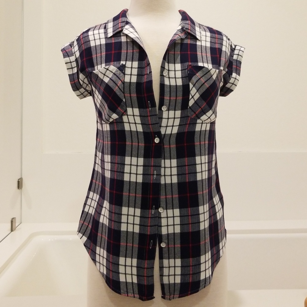 Jachs Girlfriend flannel short sleeve size Small